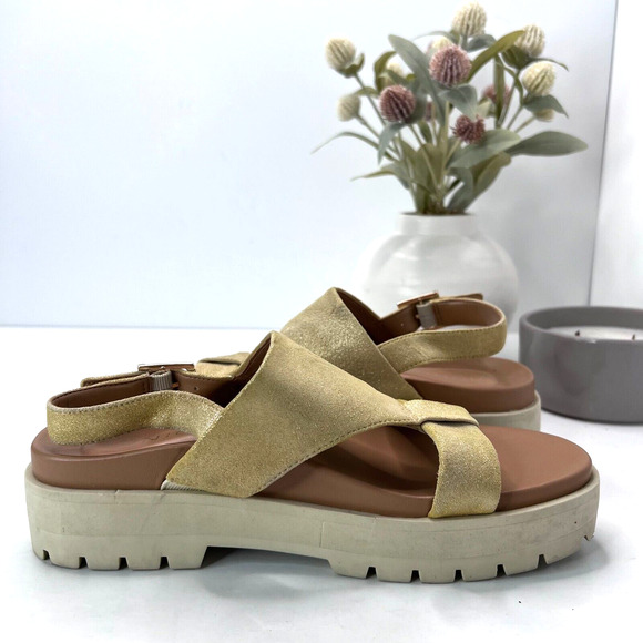 Vionic Alondra Lug T-Strap Comfort Sandal Gold Sling Back Buckle Women's 6 - Picture 7 of 10